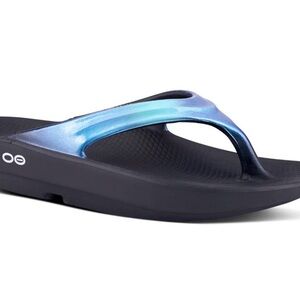 Women's Oofos OOlala Luxe Atlantis Size 11 $74.95